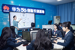 初高中成绩普通？学技能选山东新华，助你弯道超车