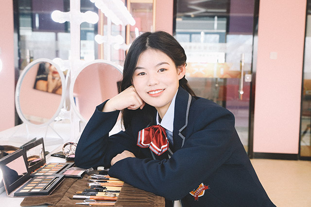 美妆美学与形象设计