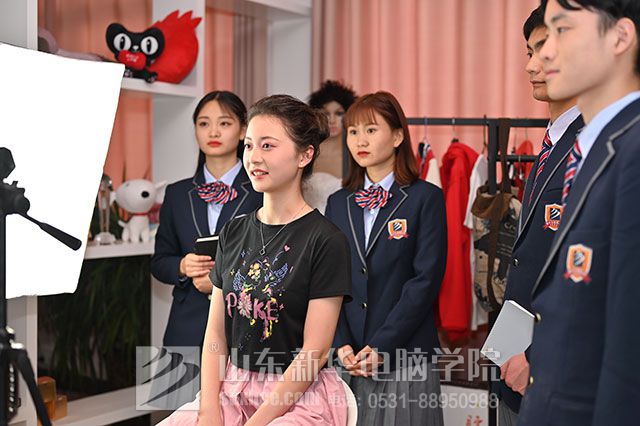 高二不上学，选什么学校