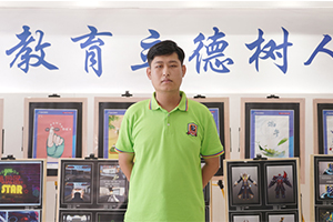 王月文：告别6年打工生活，学热门技术实现逆袭