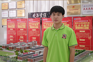 李博文：没有技术寸步难行，打工三天来新华